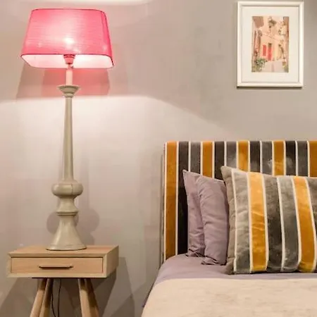 Appartement Old Town Retaining Historic Charm