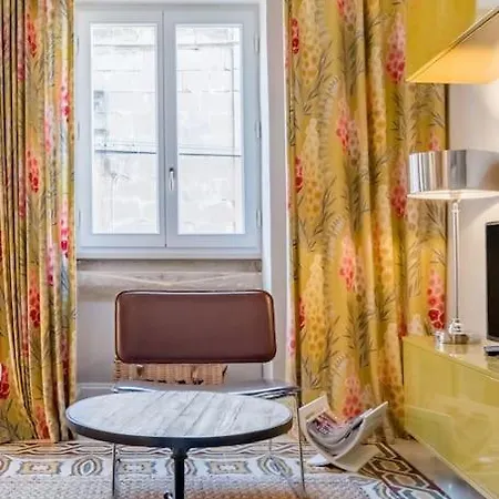 Appartement Old Town Retaining Historic Charm *